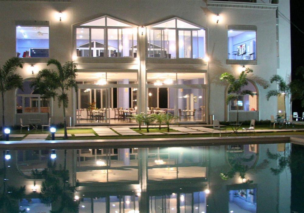 Boracay Grand Vista Resort & Spa Yapak Bagian luar foto