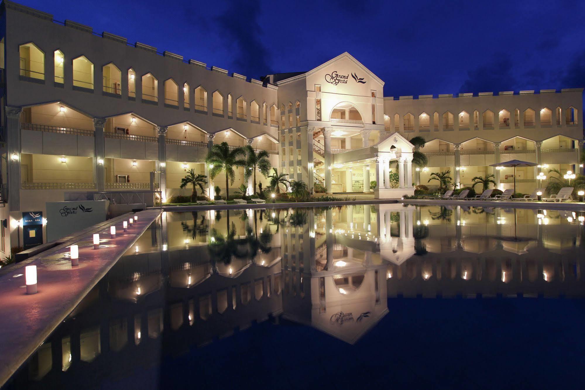 Boracay Grand Vista Resort & Spa Yapak Bagian luar foto