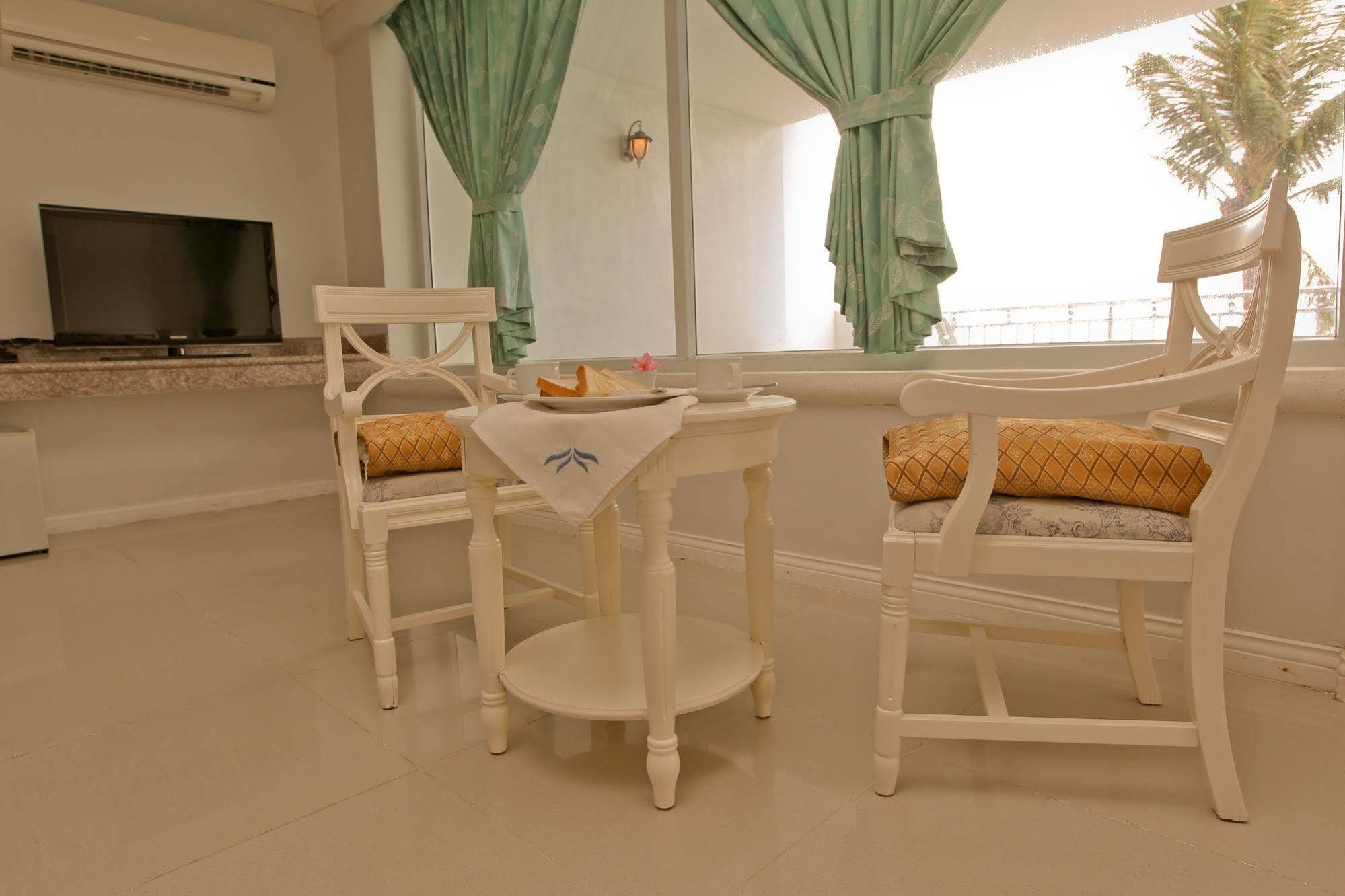 Boracay Grand Vista Resort & Spa Yapak Bagian luar foto