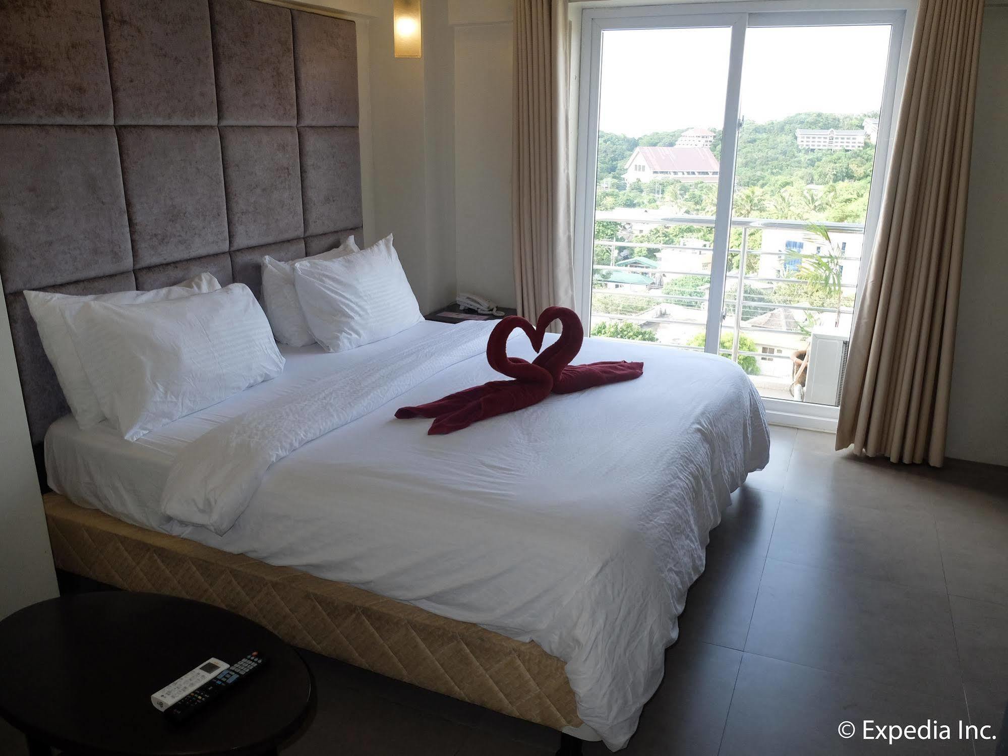 Boracay Grand Vista Resort & Spa Yapak Bagian luar foto