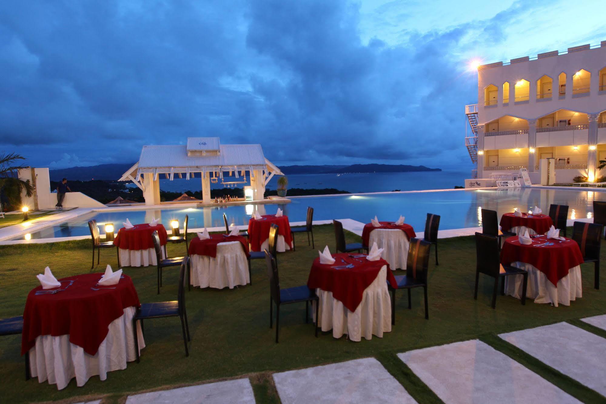 Boracay Grand Vista Resort & Spa Yapak Bagian luar foto